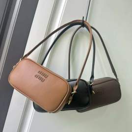 Picture of Miu Miu Handbags _SKUfw208749742fw